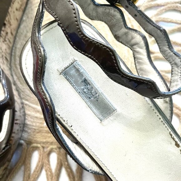 Prada Brown Patent Leather Scalloped Open Toe Wedge Sandals Size EU 40.5 - Picture 2 of 12